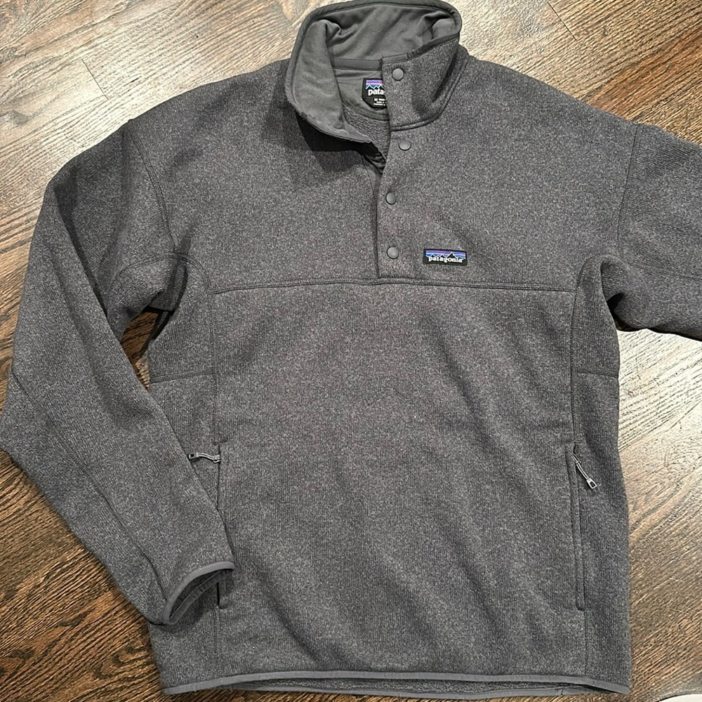 Men’s Patagonia pullover